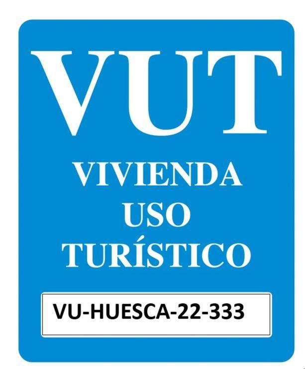 Apartamento D'Ousseau Jaca Dış mekan fotoğraf